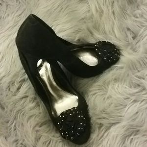 BCBG black heels